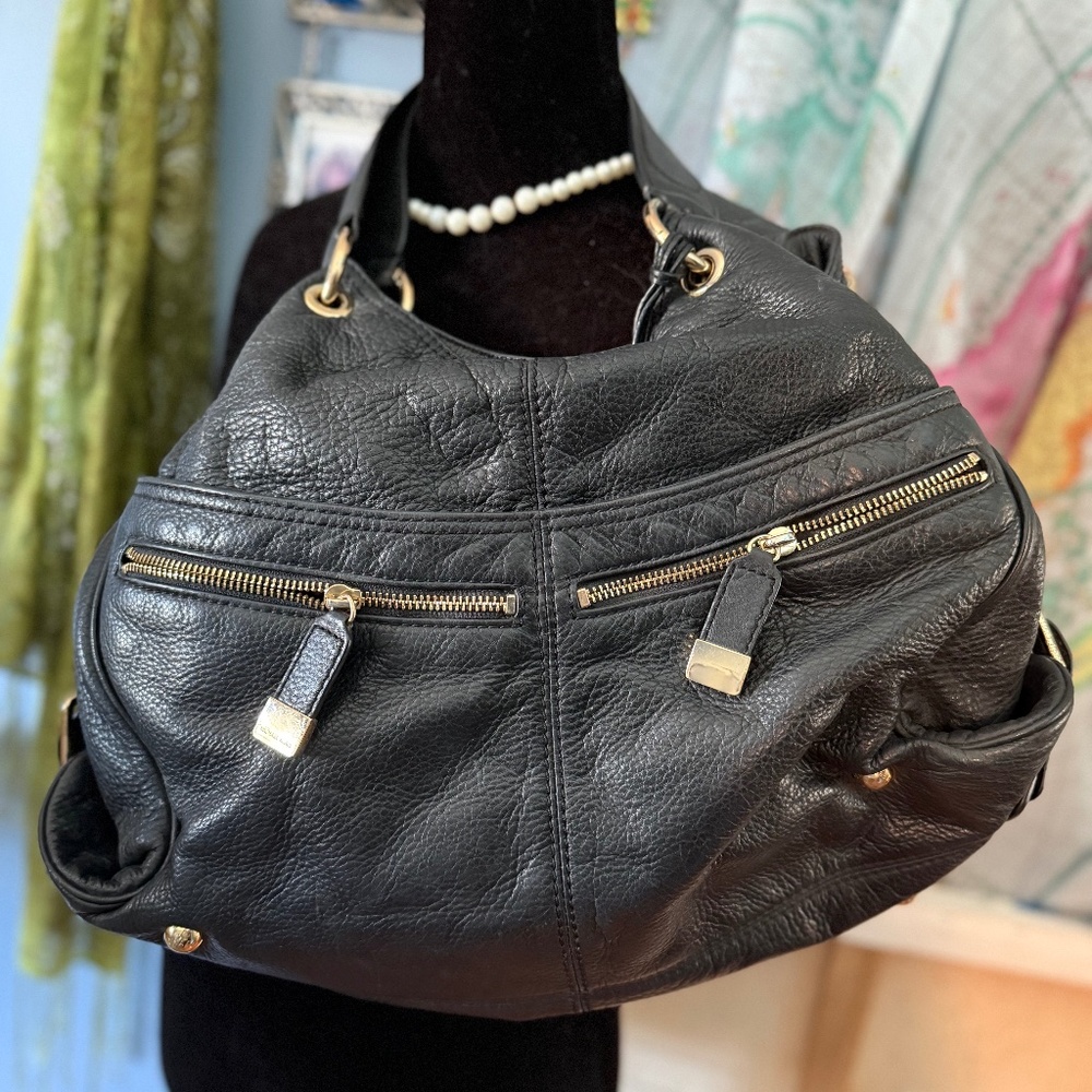 Michael Kors soft leather Black. Satchel Bag. EUC